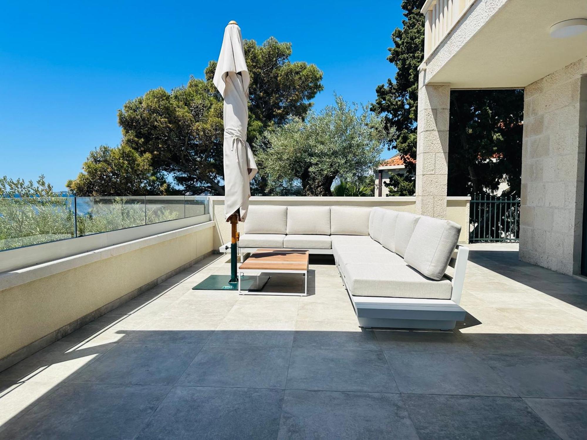 Levanat Apartment