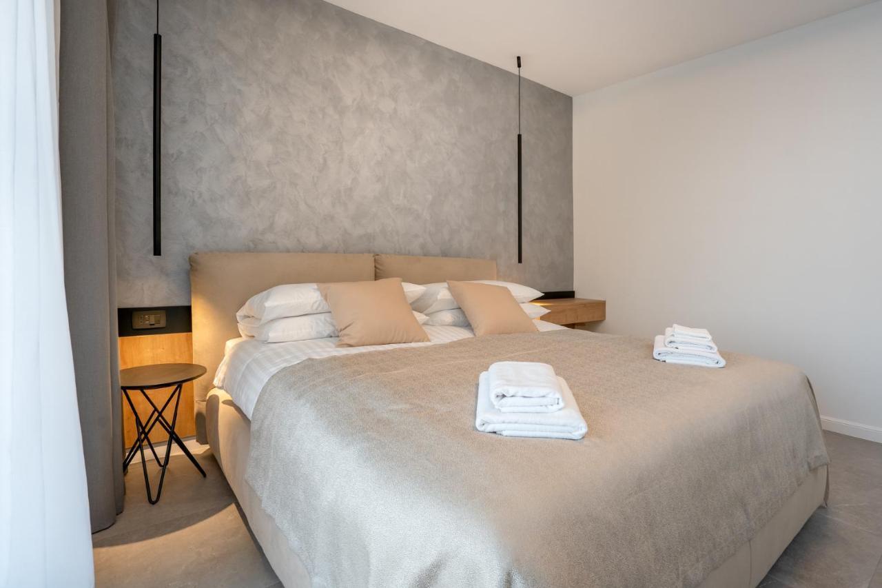 Levanat Apartman *
