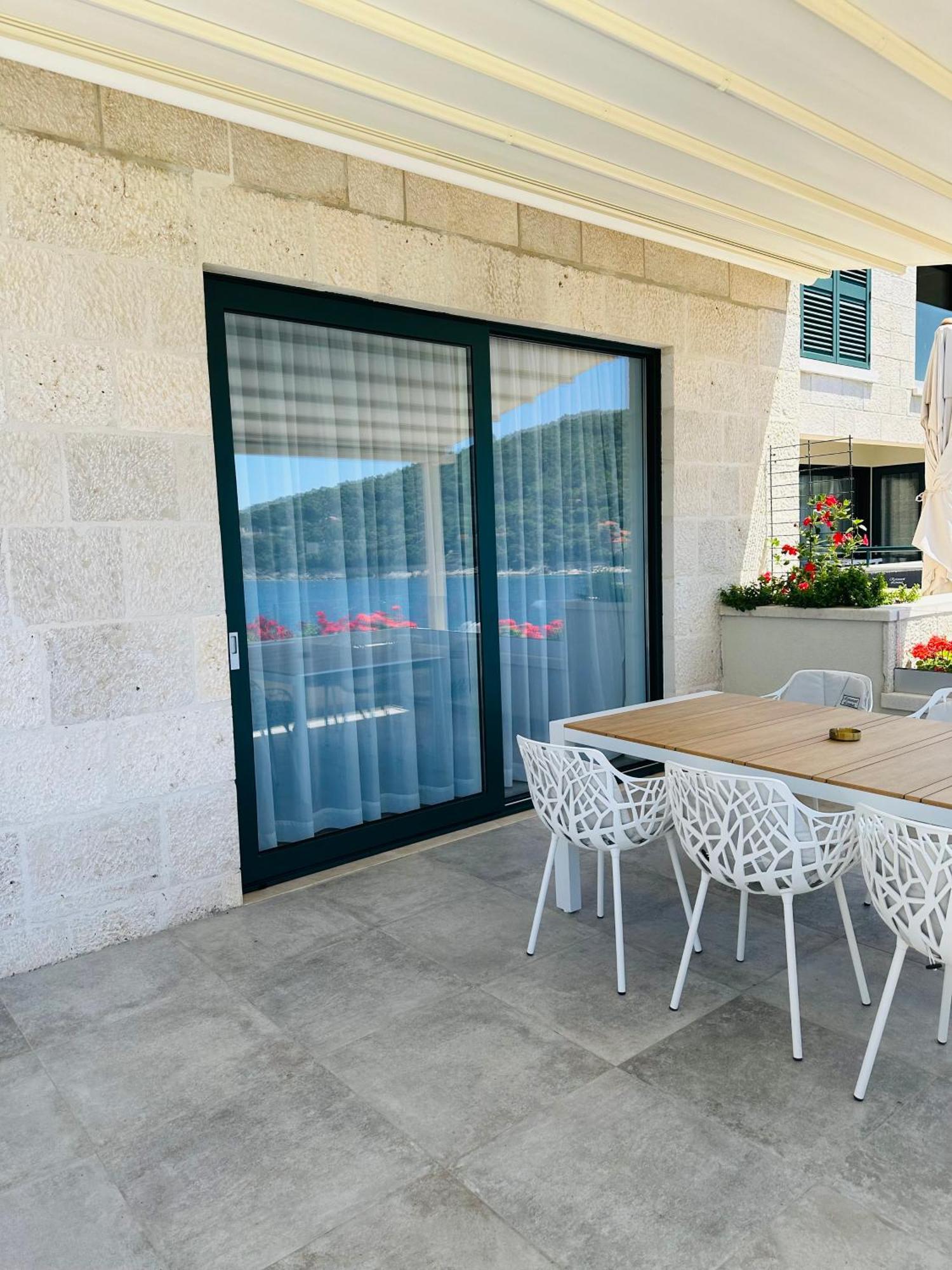Apartman Levanat *